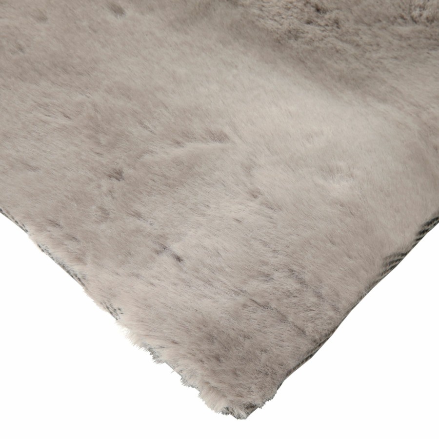 Rugs & Curtains * | Silver Faux Rabbit Fur Shag Accent Rug, 27 45 At Low Price